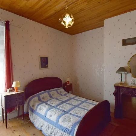 Proche D'agen Willa *