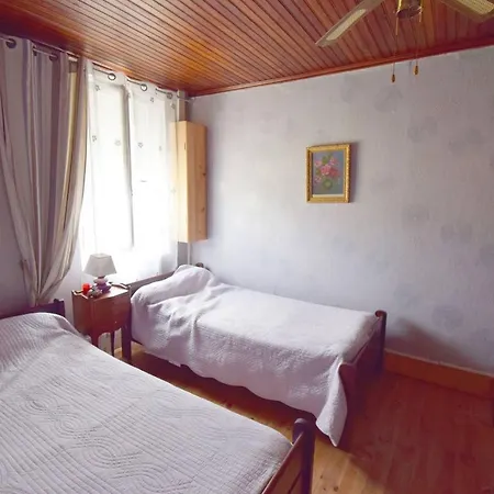 Willa Proche D'agen *